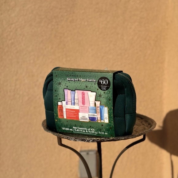 Limited Edition Sephora Skincare Essentials Set in Green Pouch